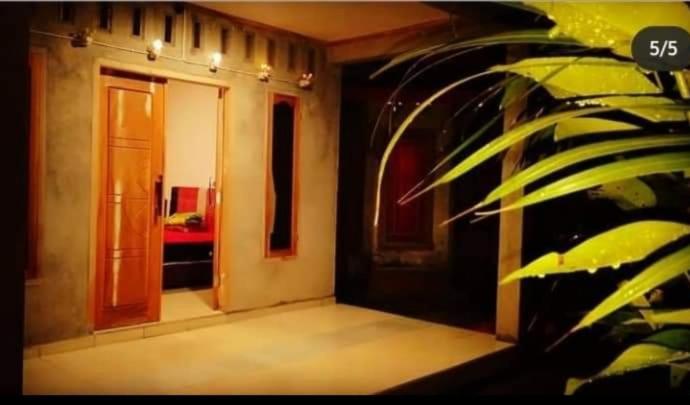 טטבאטו Eltari Homestay חדר תמונה